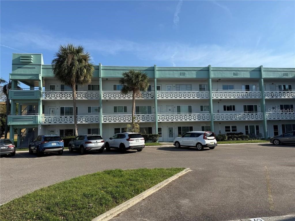 2455 Finlandia Ln. #57, Clearwater, FL 33763