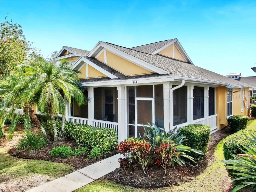 203 Oceania Ct., Apollo Beach, FL 33572