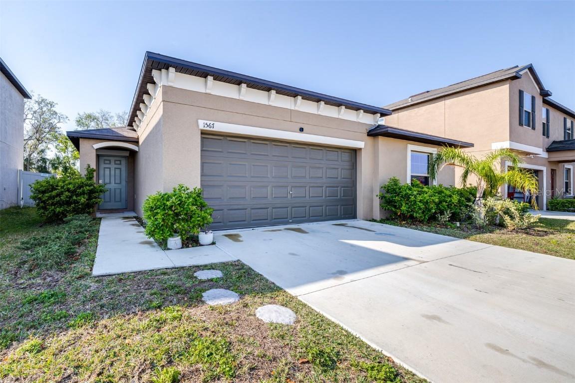 1567 Flower Dust Dr., Ruskin, FL 33570