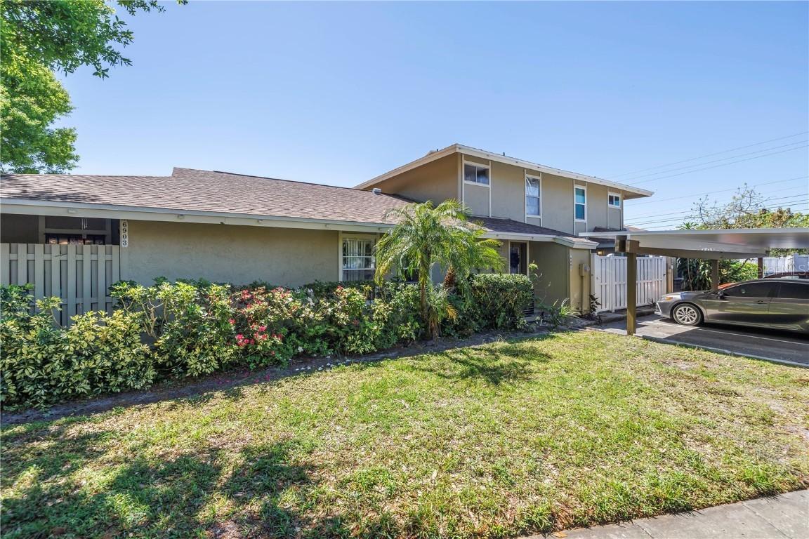 6902 El Centro Ct., Tampa, FL 33634