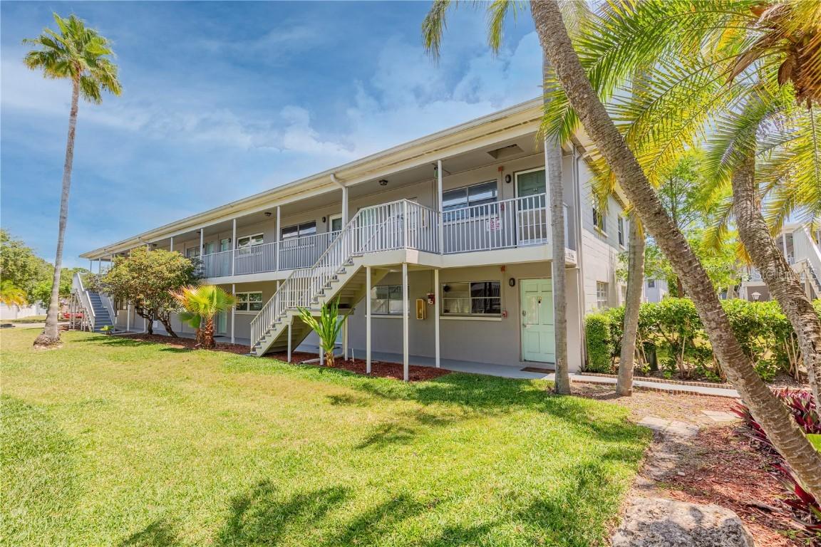 5912 5th Ave. #8, St Petersburg, FL 33710