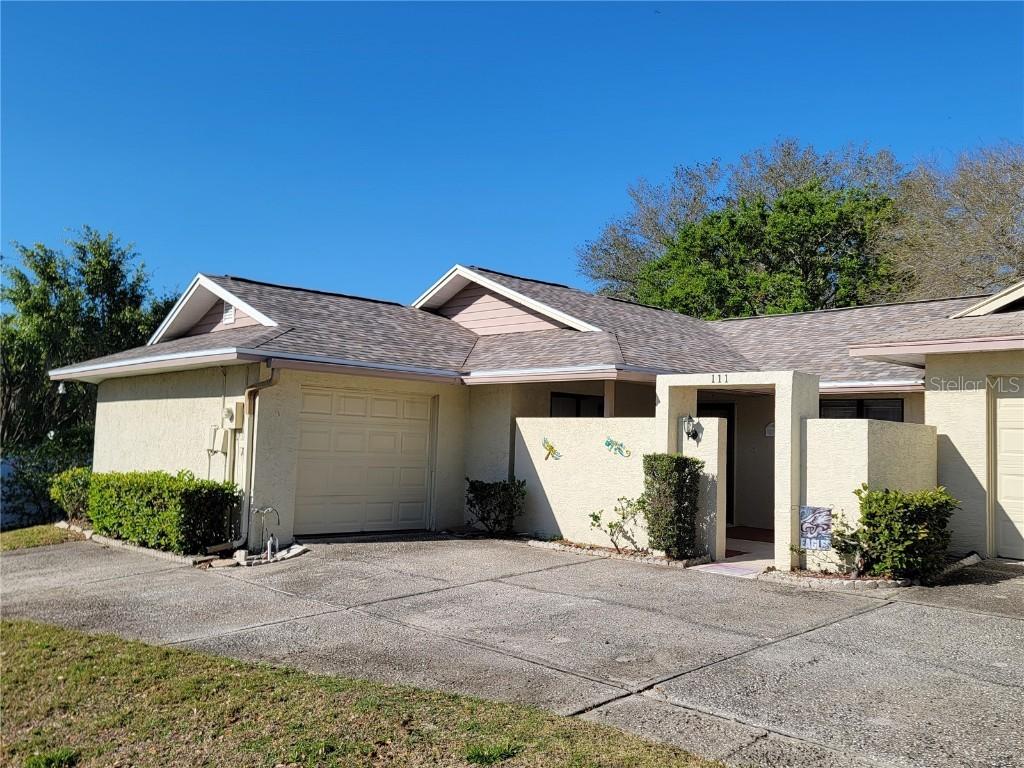 111 Lakeside Colony Dr., Tarpon Springs, FL 34689