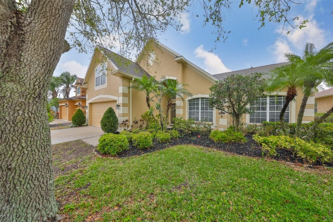 7708 Nottinghill Sky Dr., Apollo Beach, FL 33572