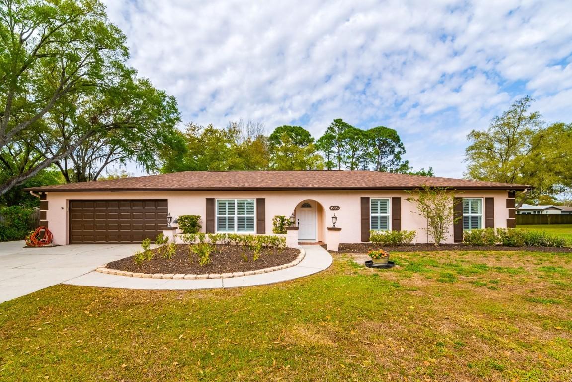 15523 Woodway Dr., Tampa, FL 33613