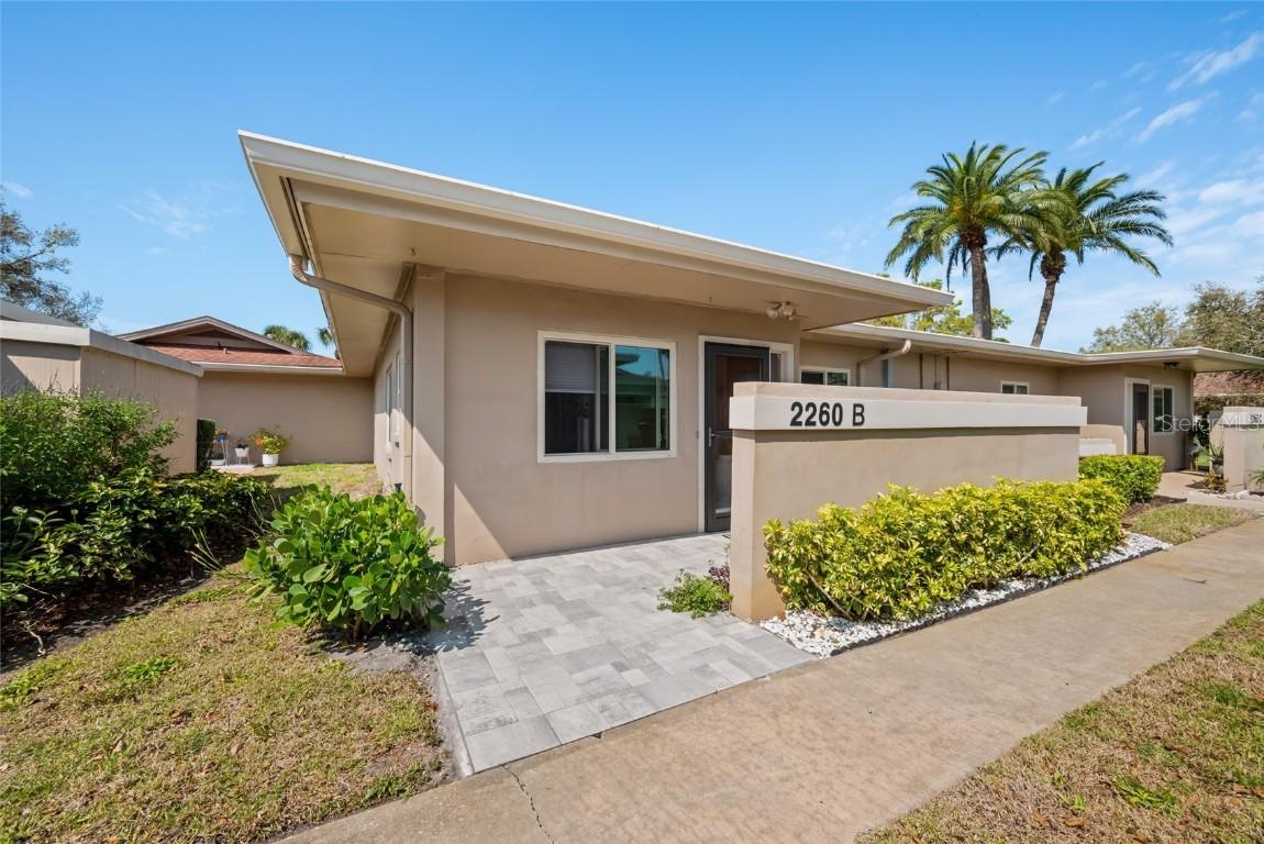 2260 Oak Neck Rd. #B, Clearwater, FL 33763