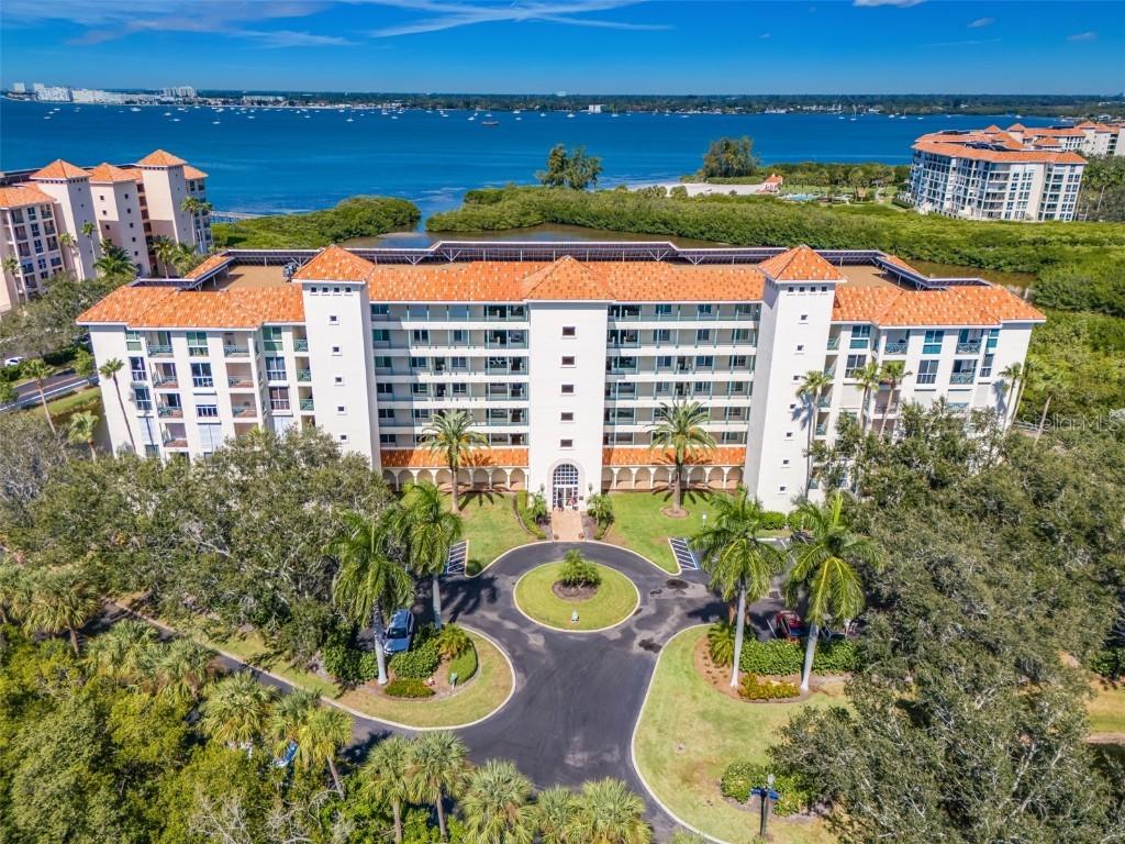 4801 Osprey Dr. #404, St Petersburg, FL 33711