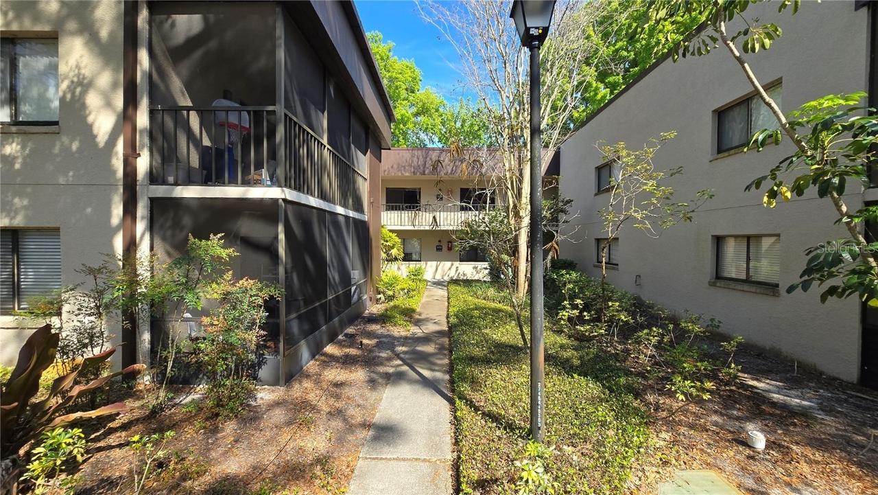 11711 Raintree Village Blvd. #C, Temple Terrace, FL 33617