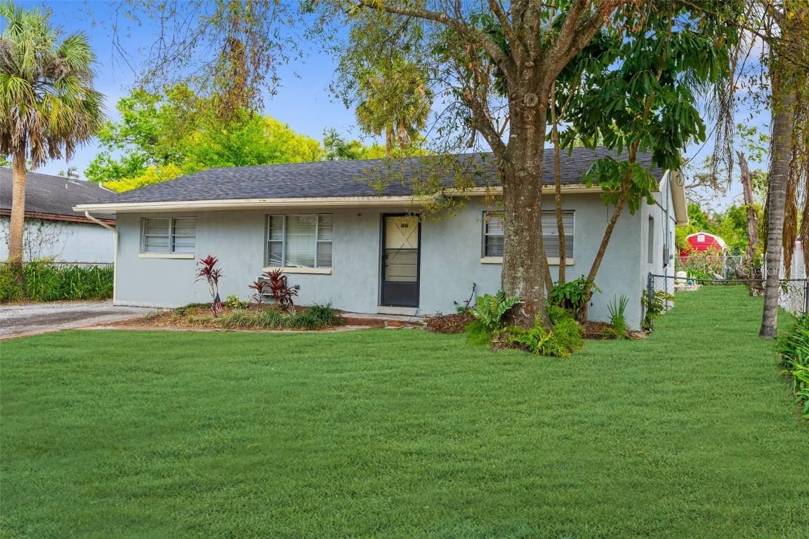 9307 N 27th St., Tampa, FL 33612