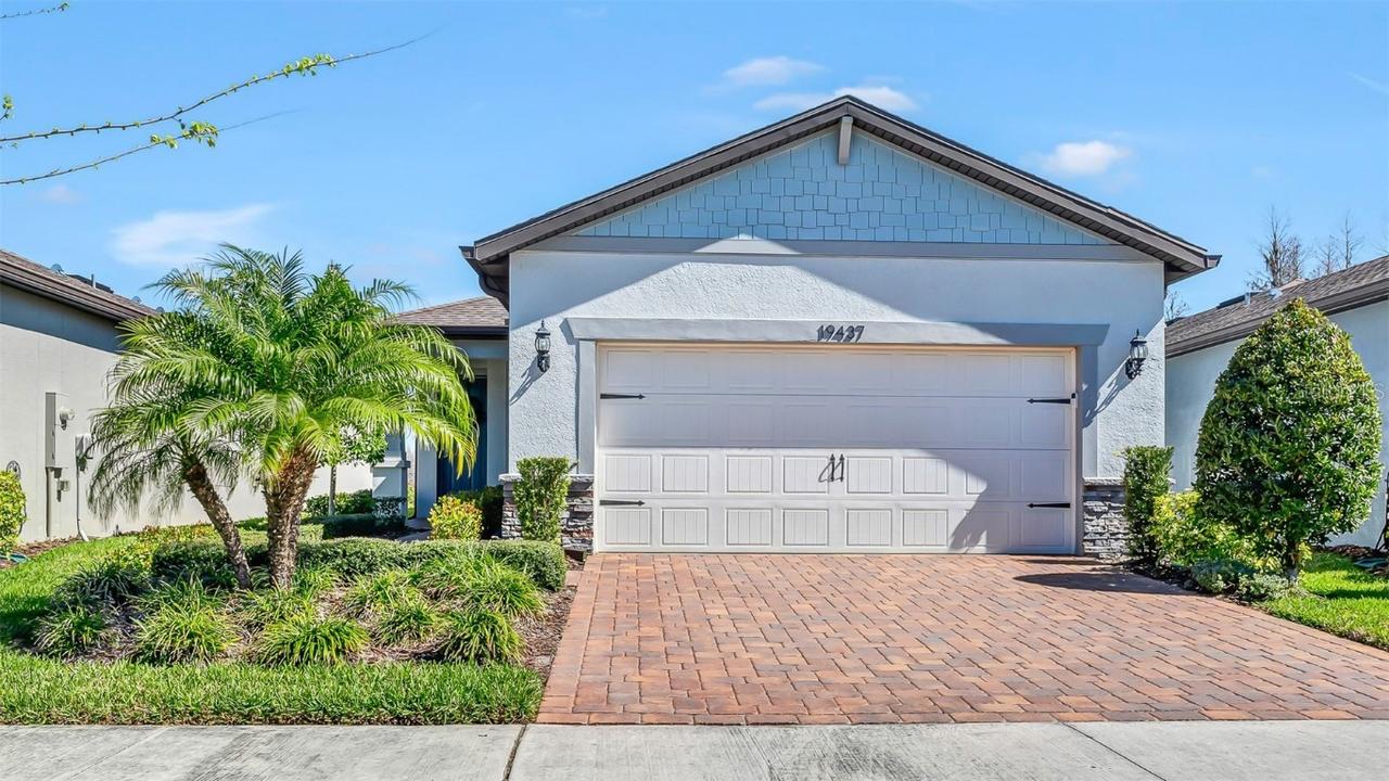 19437 Ship Wheel Way, Land O Lakes, FL 34638