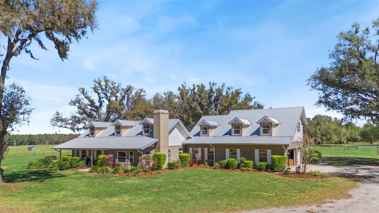 808 Old Welcome Rd., Lithia, FL 33547