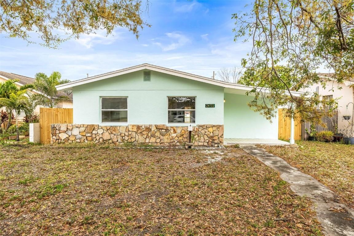 2451 38th Ave., St Petersburg, FL 33713