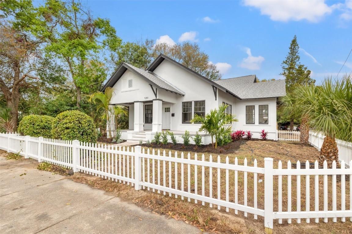 1201 10th Ave., St Petersburg, FL 33705