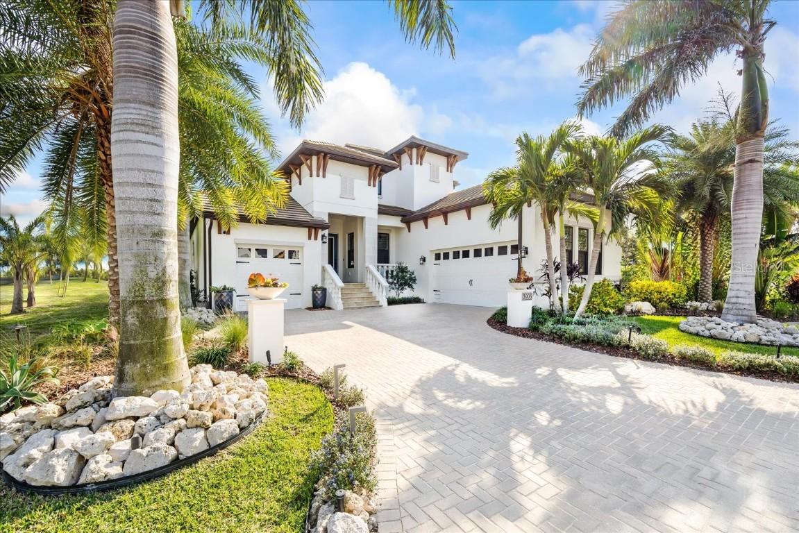 3006 Christophers Watch Ln., Ruskin, FL 33570