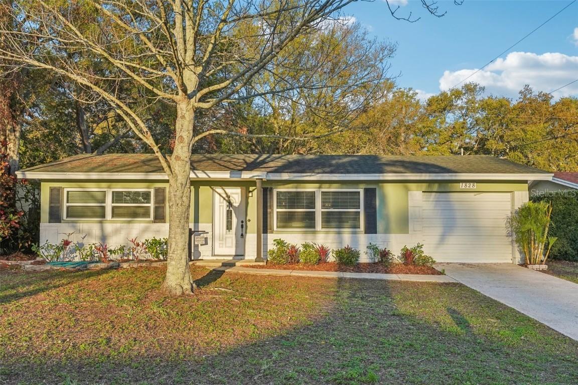 1828 Barbara Ln., Clearwater, FL 33755