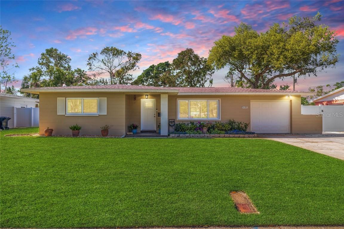 5601 4th St., St Petersburg, FL 33705