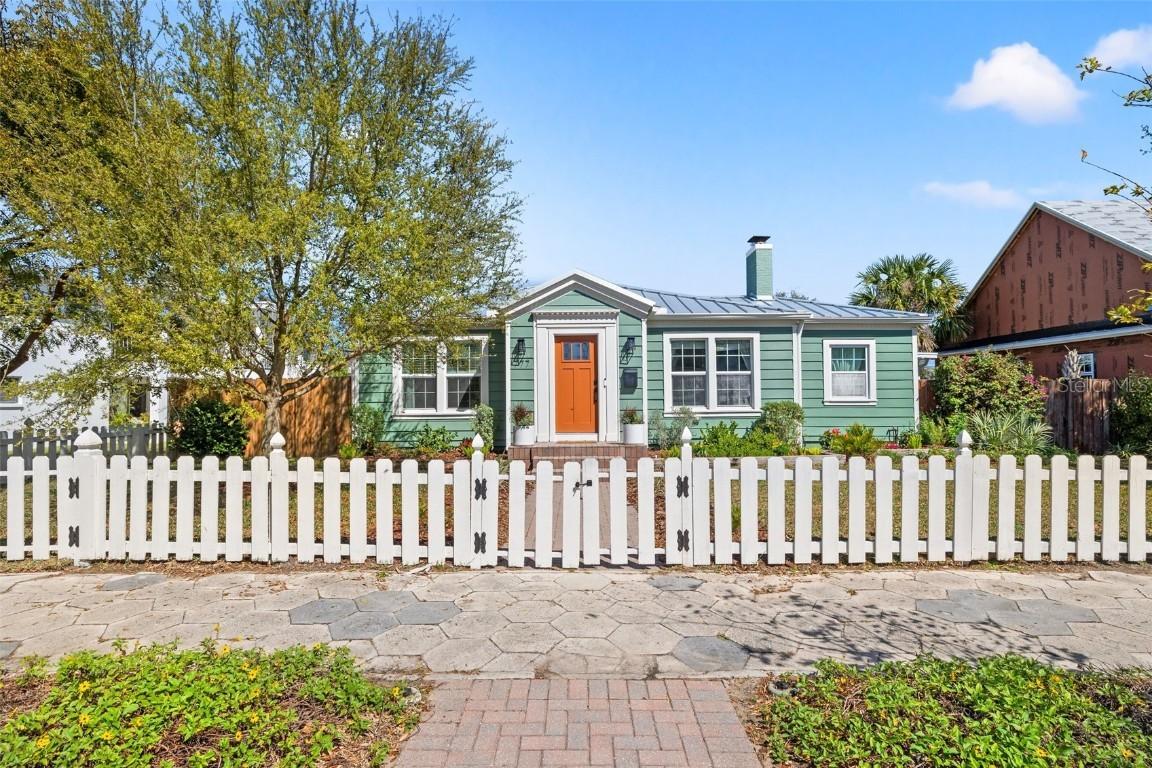 777 29th Ave., St Petersburg, FL 33704