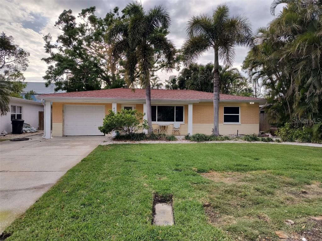 4210 Carson St., St Petersburg, FL 33703