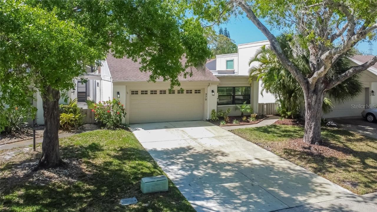 370 S Woodlands Dr., Oldsmar, FL 34677