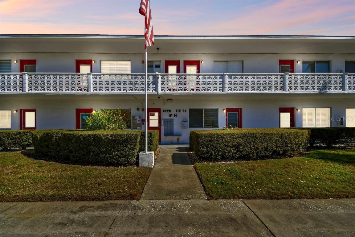 8220 112th St. #206, Seminole, FL 33772