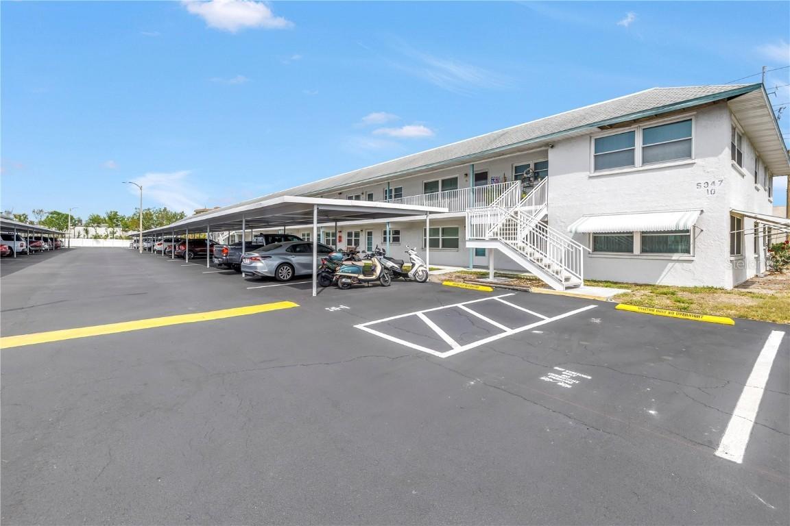 5347 81st Ln. #25, St Petersburg, FL 33709