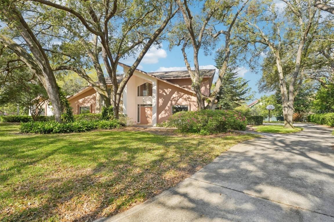2112 Laurence Dr., Clearwater, FL 33764