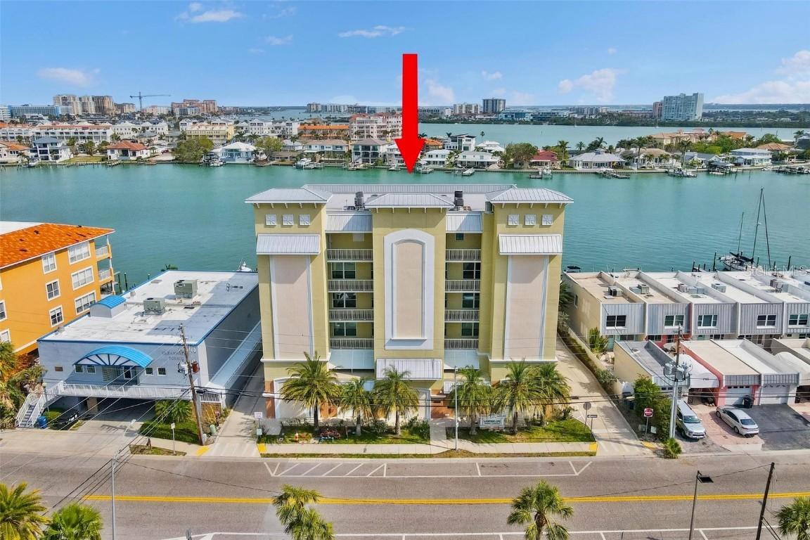 706 Bayway Blvd. #301, Clearwater Beach, FL 33767