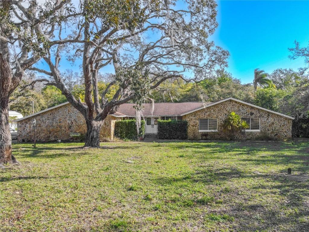 10100 Grove Dr., Port Richey, FL 34668