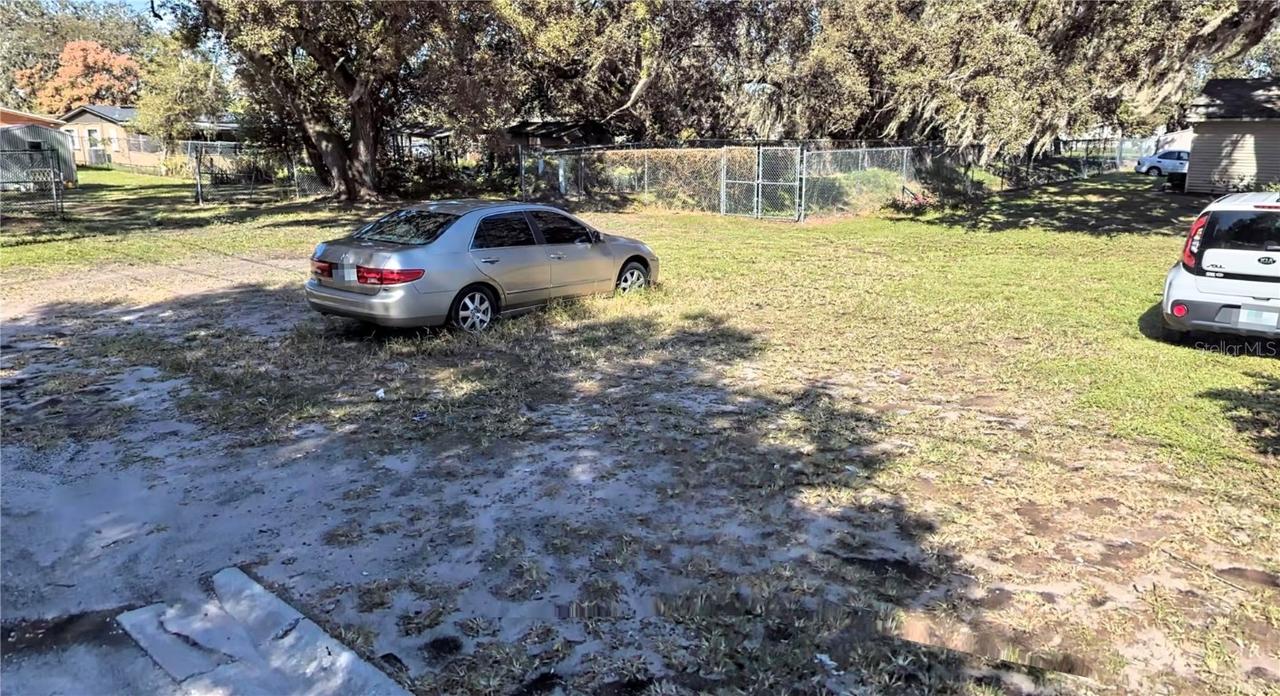 Dickson St., Kissimmee, FL 34744