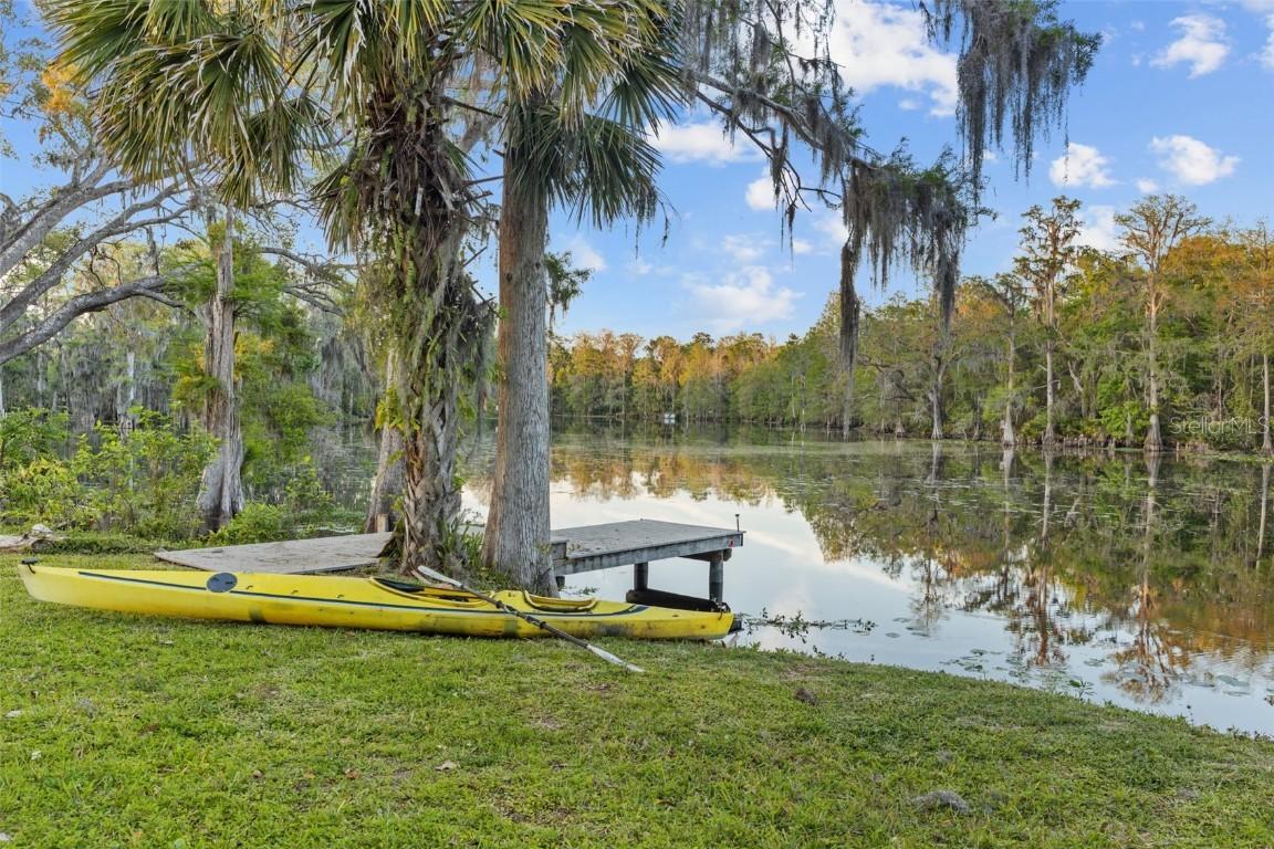 614 Vanderbaker Rd., Temple Terrace, FL 33617