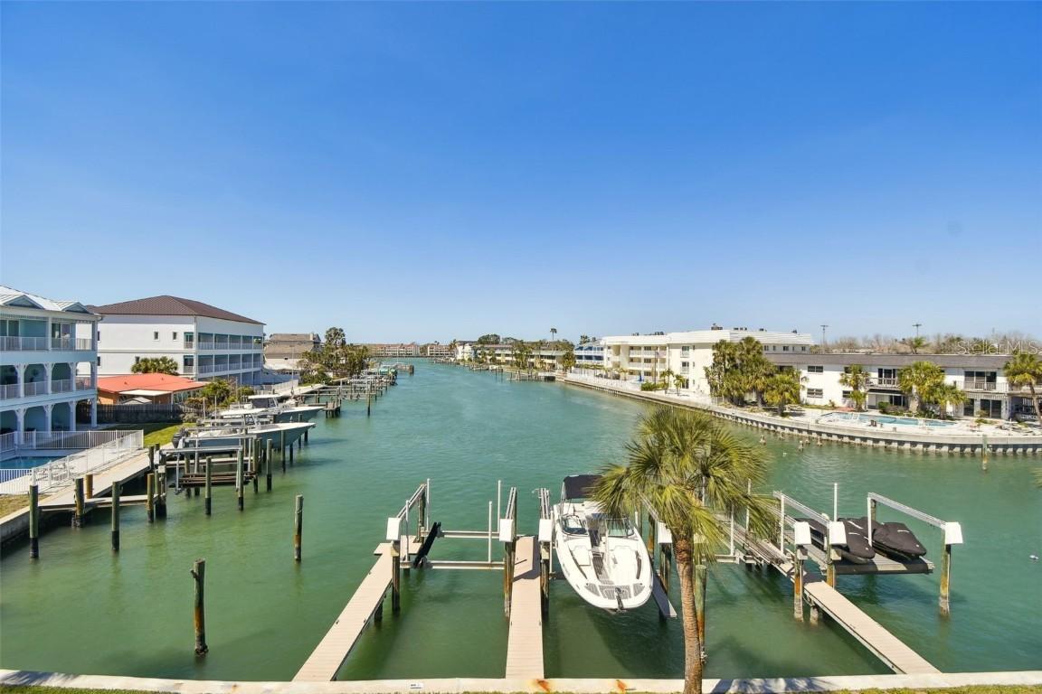 156 117th Ave., Treasure Island, FL 33706