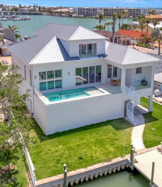 20 Bellevue Dr., Treasure Island, FL 33706