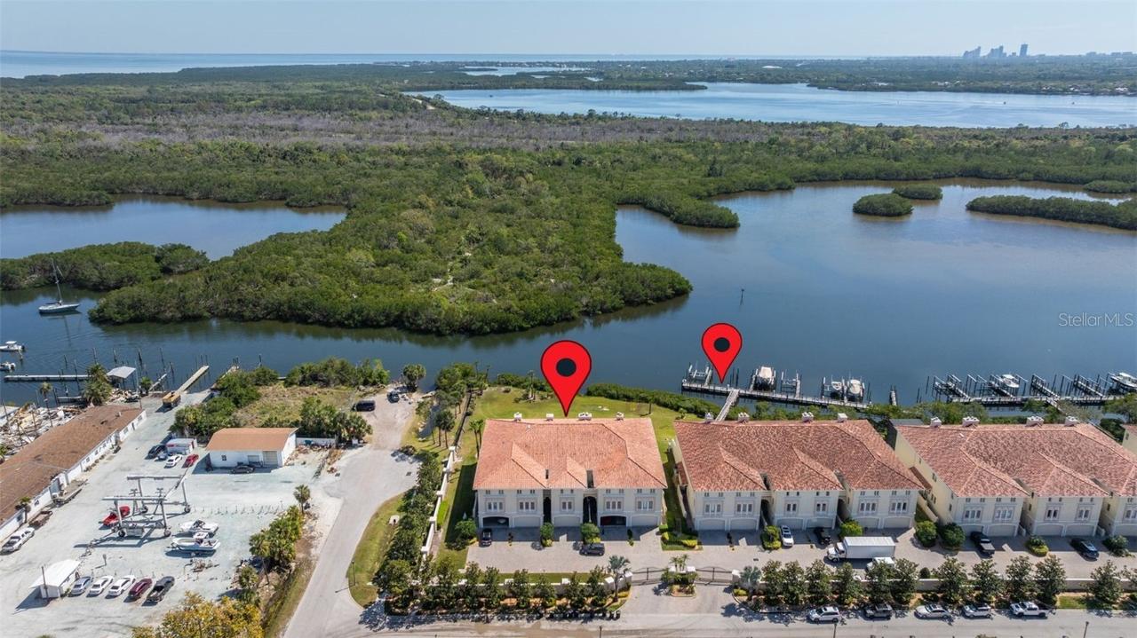 1076 Paseo Del Rio, St Petersburg, FL 33702
