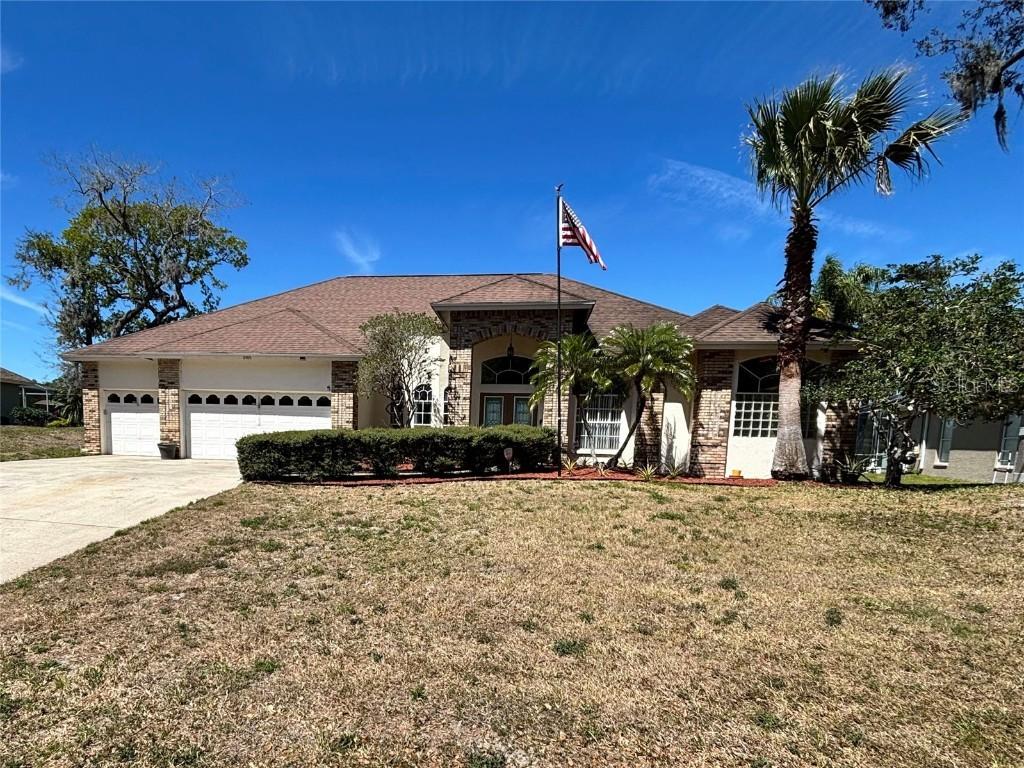 2405 Clubhouse Dr., Plant City, FL 33566