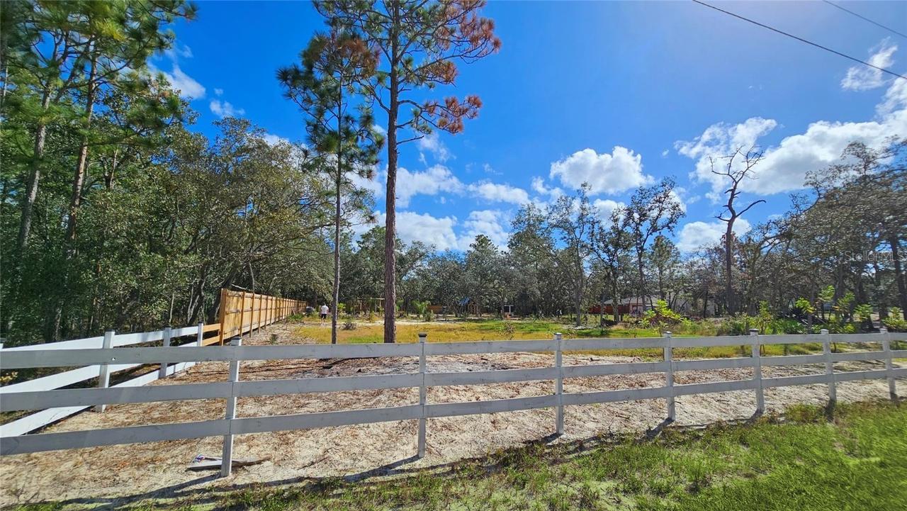16266 Night Heron Rd., Weeki Wachee, FL 34614