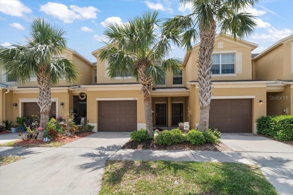 2011 Hawks View Dr., Ruskin, FL 33570