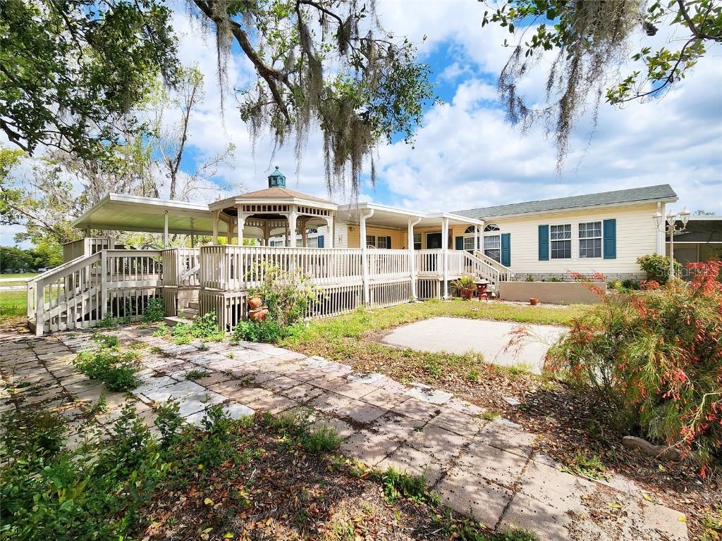 3550 Coats Rd., Zephyrhills, FL 33541