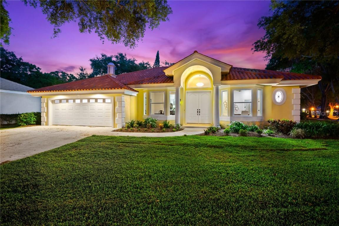 2349 Pinnacle Cir., Palm Harbor, FL 34684