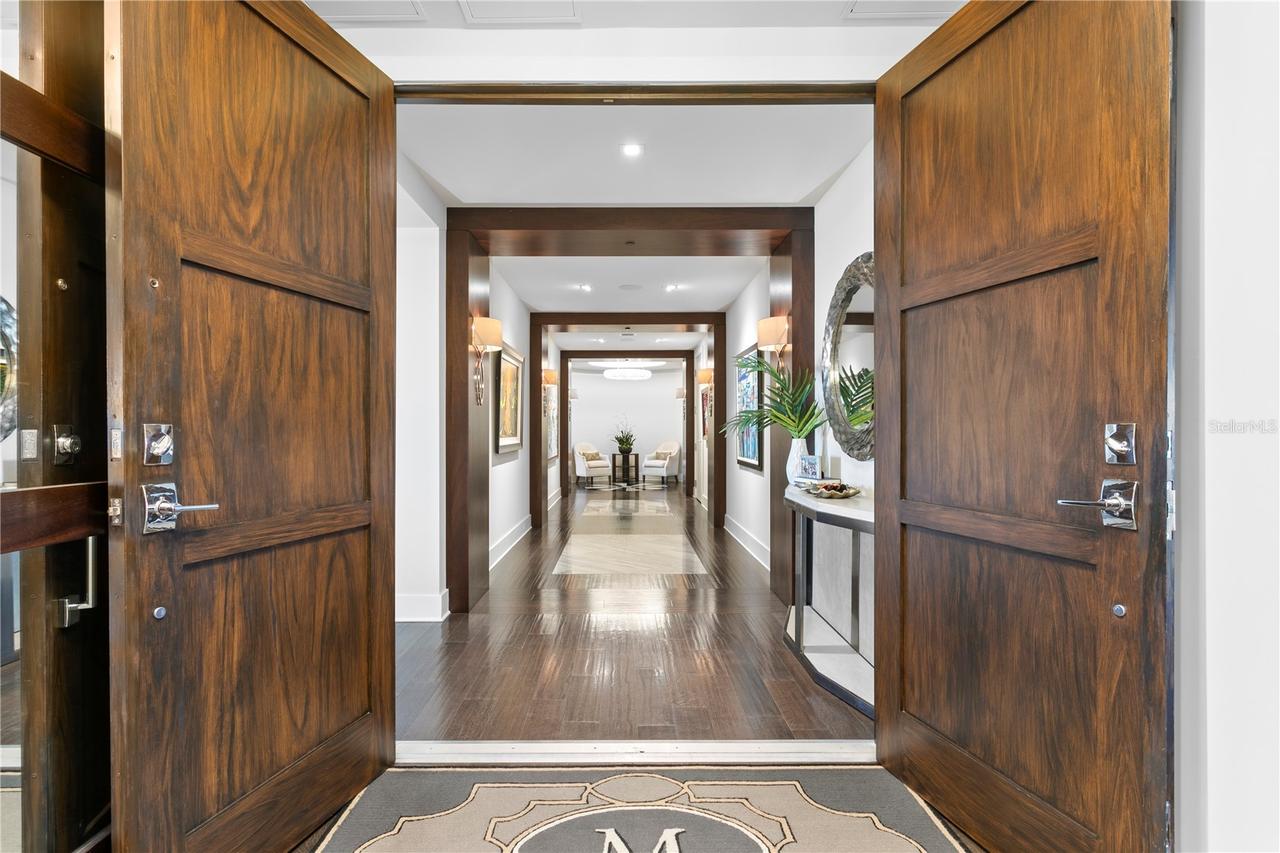 146 4th Ave. #600, St Petersburg, FL 33701