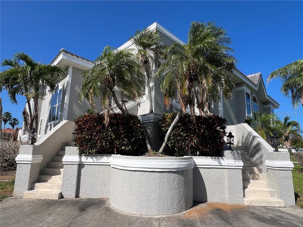 816 Ponce De Leon Dr., Tierra Verde, FL 33715