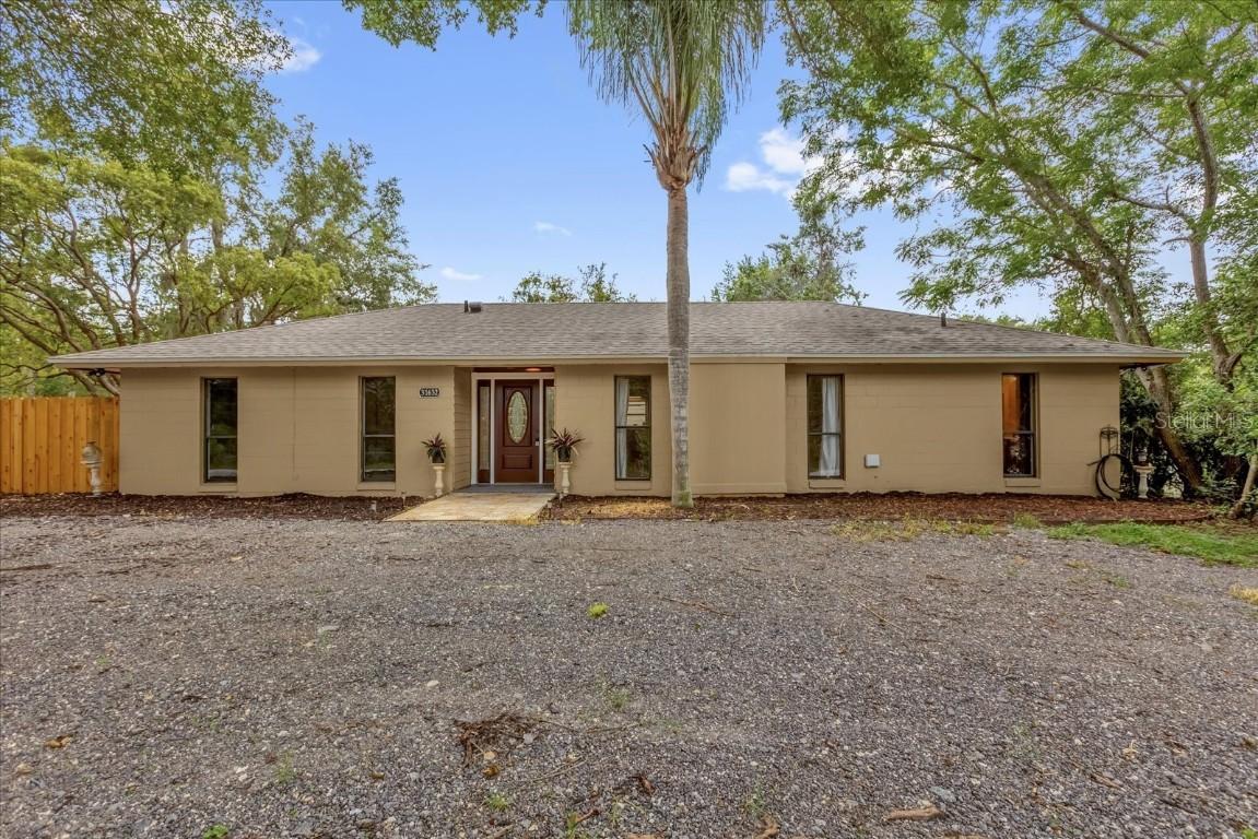 31632 Spruce Dr., Eustis, FL 32736