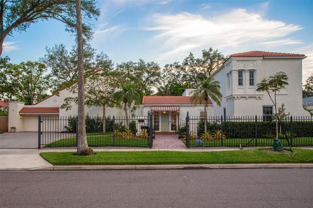 New Homes with In-ground Swimming Pools in Davis Islands: March 30th to April 5th