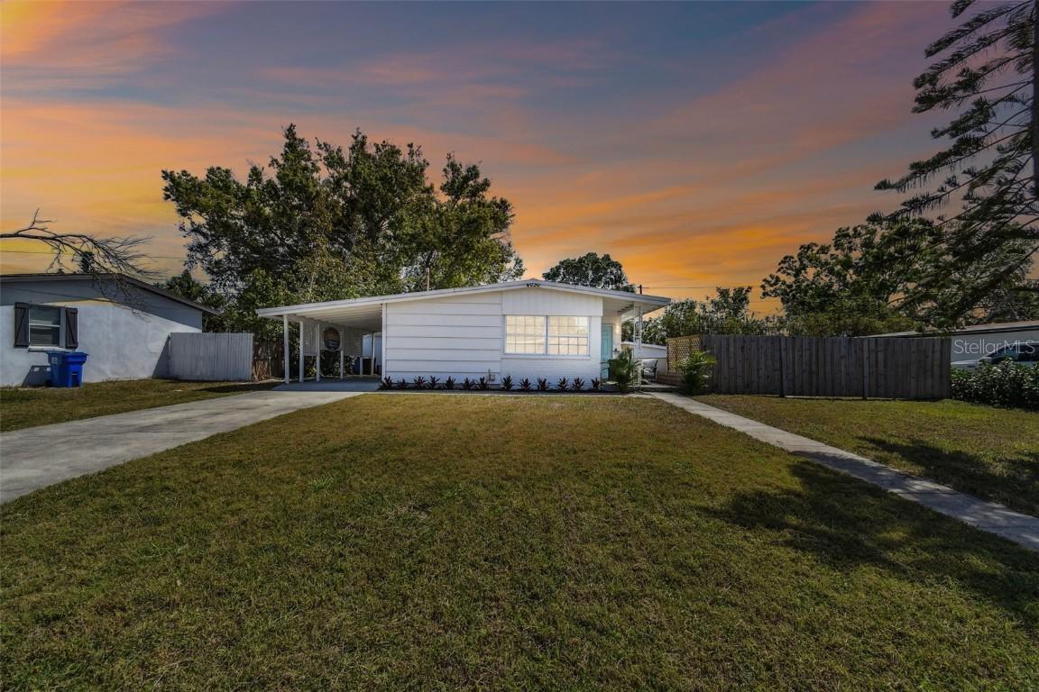 4030 Marlin Dr., St Petersburg, FL 33705