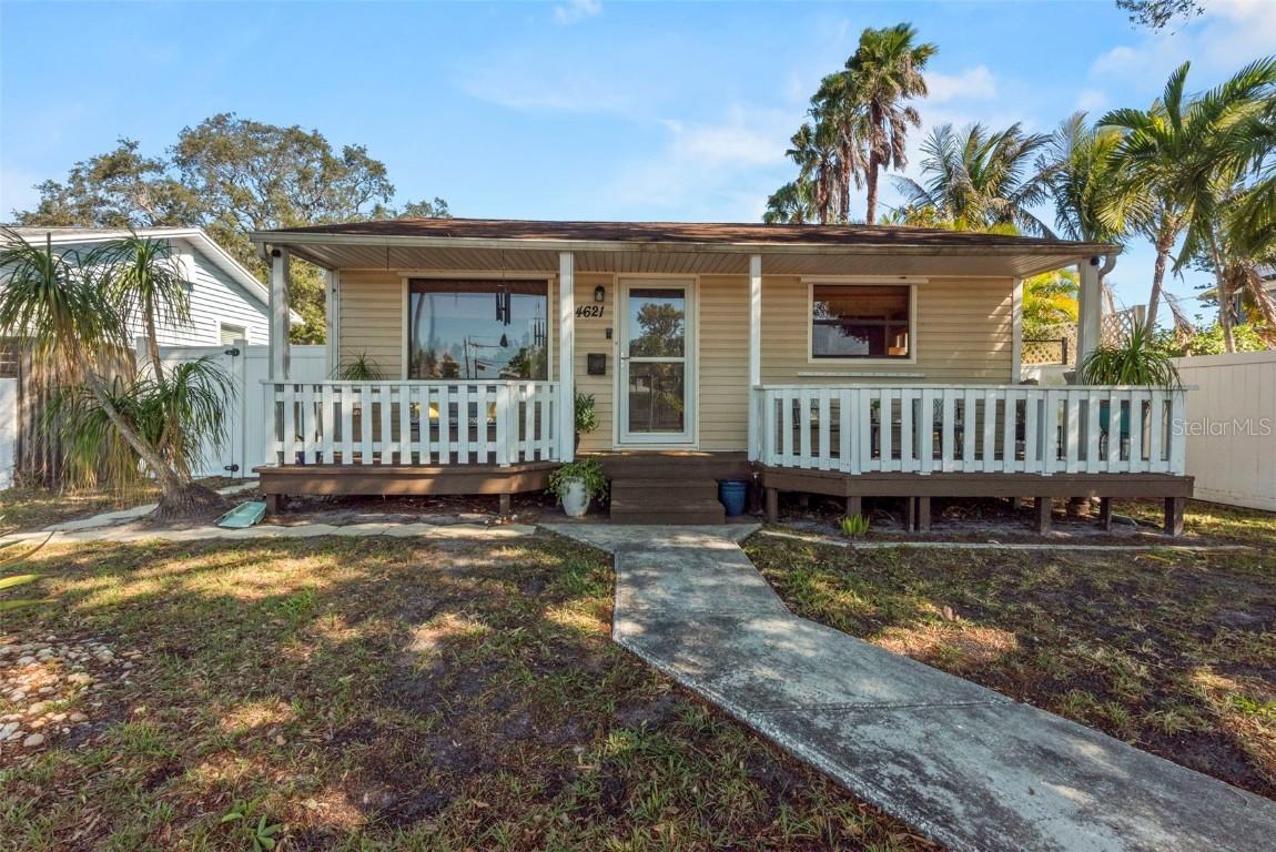 4621 4th Ave., St Petersburg, FL 33713