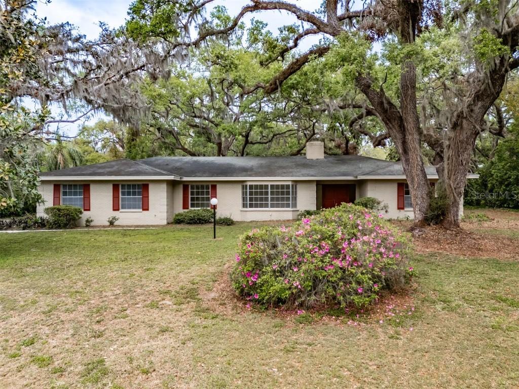 1604 Cottagewood Dr., Brandon, FL 33510