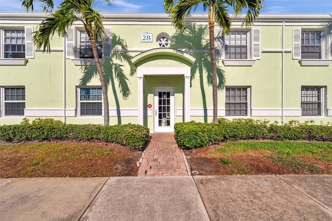 5101 Coquina Key Dr. #A, St Petersburg, FL 33705