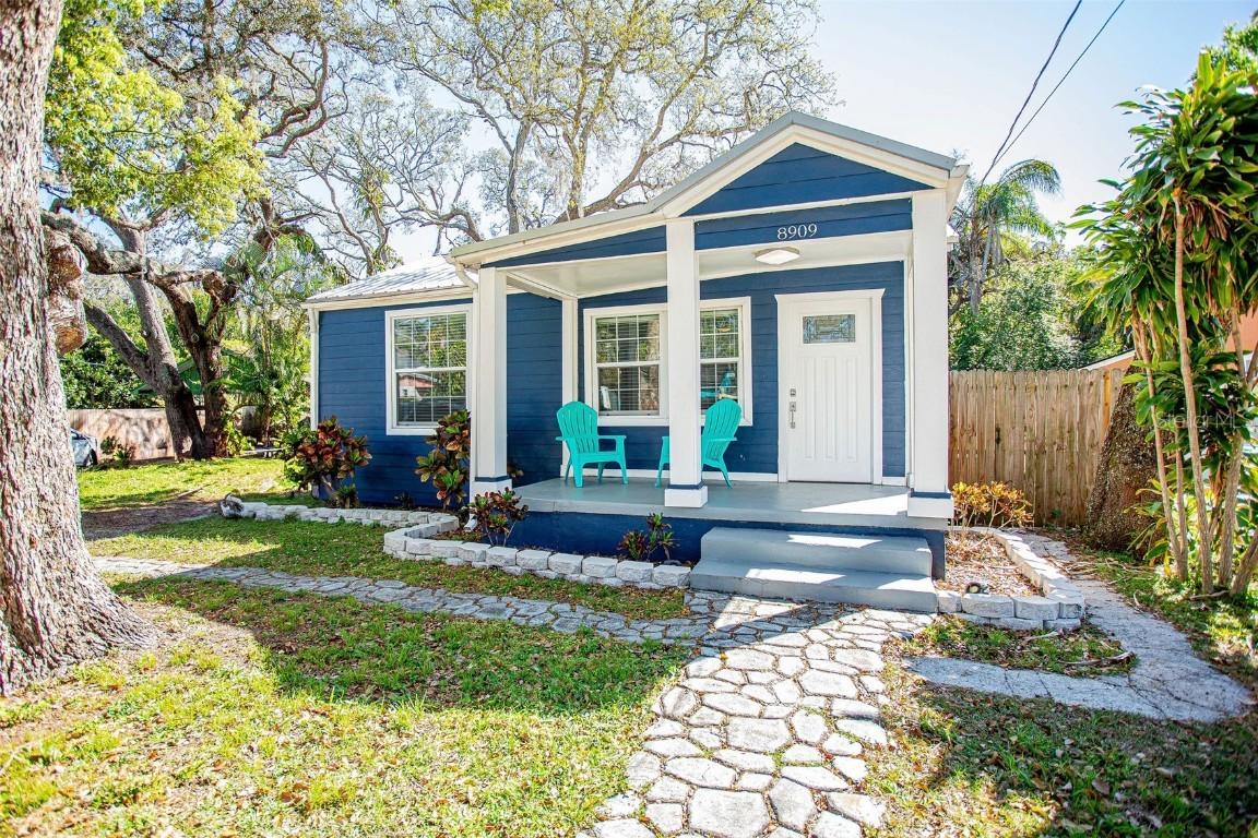 8909 N Dexter Ave., Tampa, FL 33604