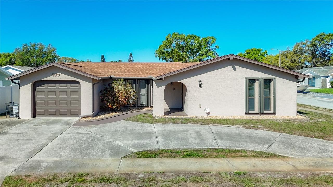 6644 Knightsbridge Dr., New Port Richey, FL 34653