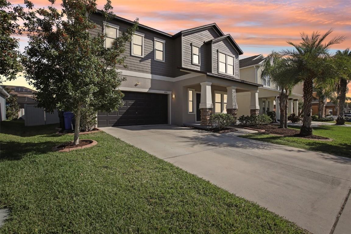 11056 Little Blue Heron Dr., Riverview, FL 33579