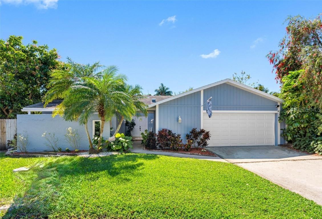 13420 Rustic Pines Blvd., Seminole, FL 33776