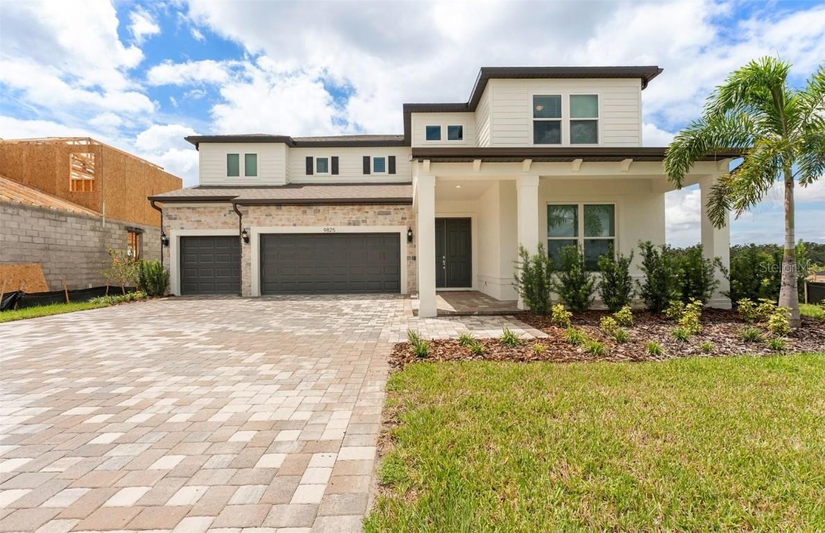 9825 Autumn Ridge Ave., Riverview, FL 33578